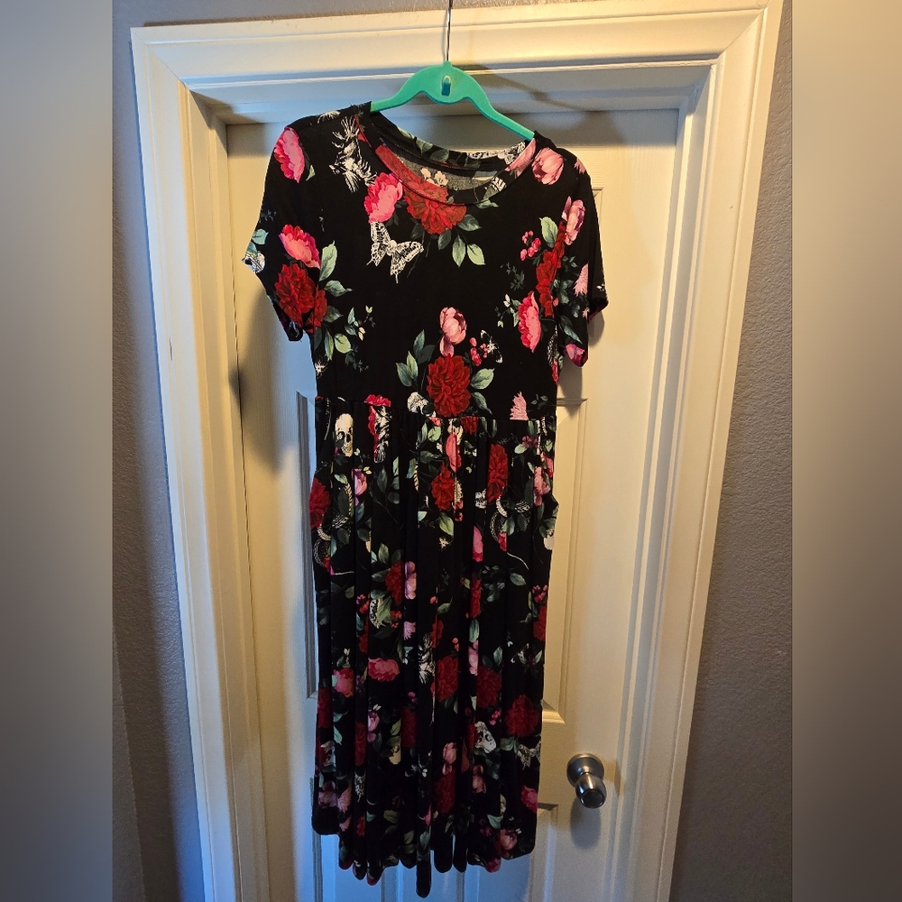 NWOT Torrid Super Soft Midi Dress